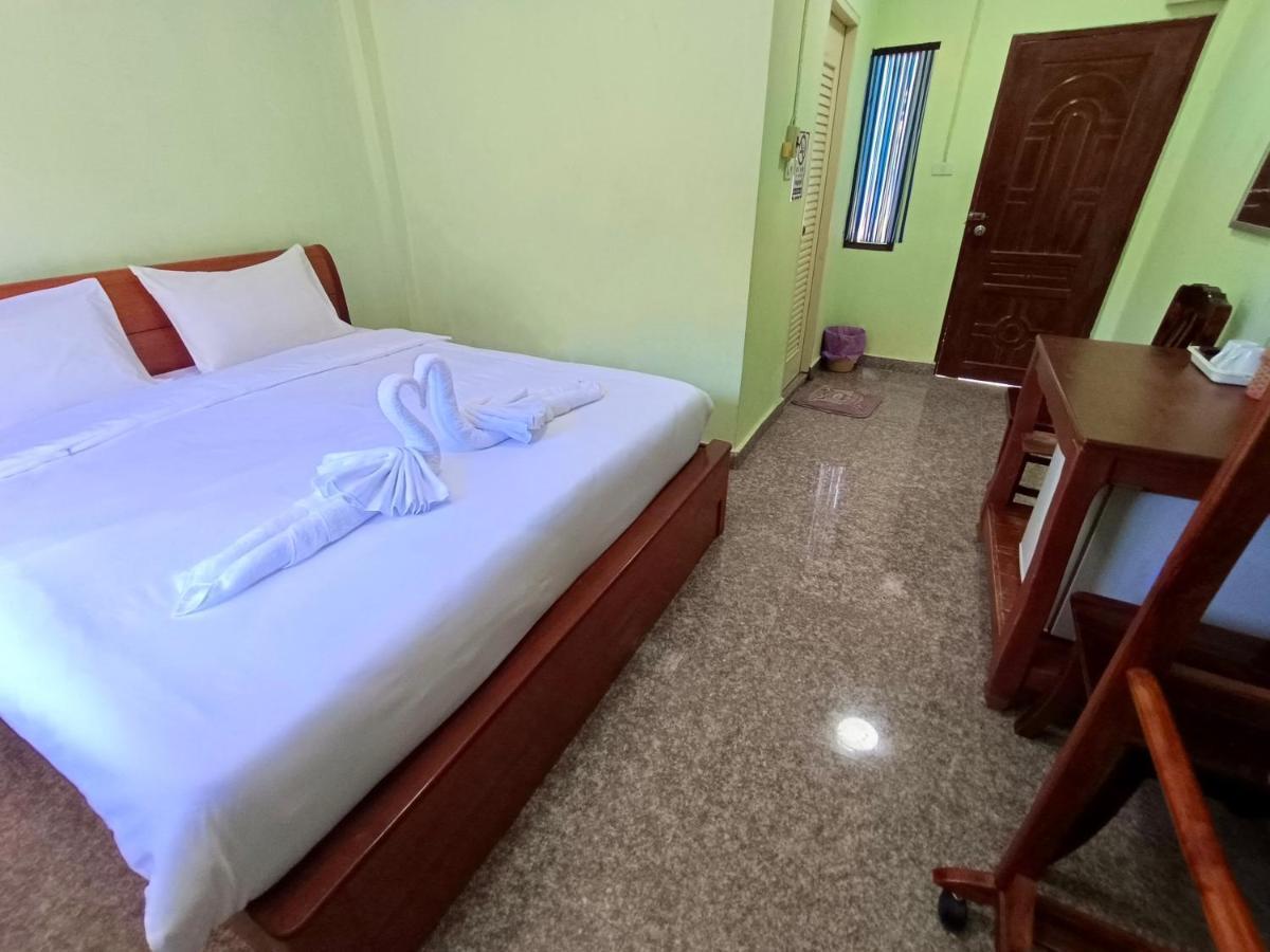 โรงเกลือรีสอร์ท ארניאפראטט מראה חיצוני תמונה